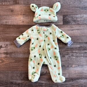 Adorable Star Wars Baby Yoda One Piece with Hat